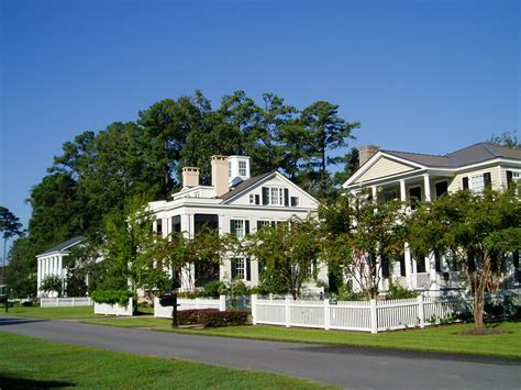 Plantation ford - Nearby is a 300-year-old allée of live oaks, their Spanish moss swaying in the breeze. They’re part of the former rice plantation’s rich and varied heritage. That’s something that a knowledgeable John Samford’s happy to talk about. After all, he just wrapped up writing a book on the plantation’s history. The Ford Plantation in ...